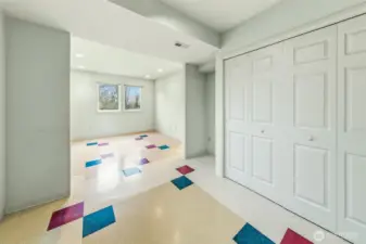 Bedroom on the lower level, bedroom #5