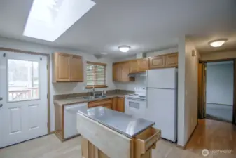 Another view of the kitchen