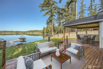 Deck with partial virtual staging.