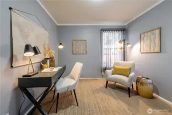 Main floor office / bedroom
