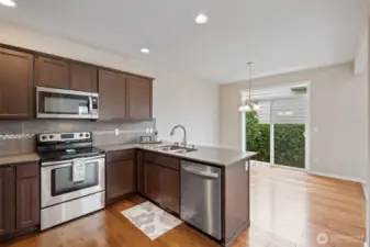 All appliances stay with home.