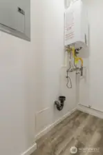 On demand tankless water heater