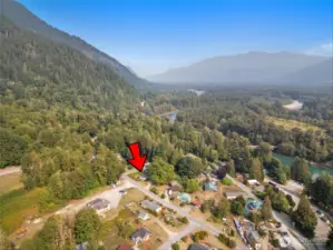 Surrounded by Gorgeous Mountains and Nearby River