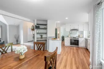 Flowing floorplan