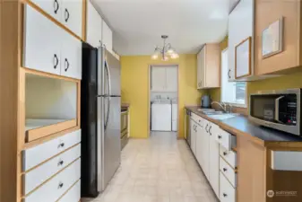 Laundry room and utility room can be closed off completely from the kitchen.