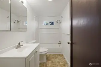 Main bathroom