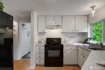 ...and a walk-in pantry to keep things simple.