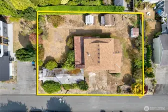 Flat lot, ready for your unique vision.