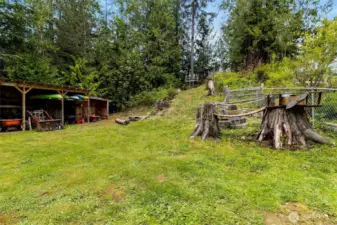 Outbuildings, tree house and zipline