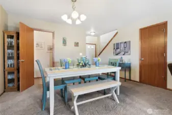 Dining room and 1/2 bath