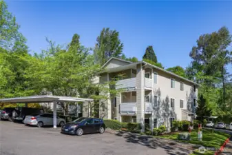 BOKARA by the Lake – a Secure Gated Community  QUALITY FEATURES  9’ ceiling height  Tile floors  Quartz counters  Crown molding
