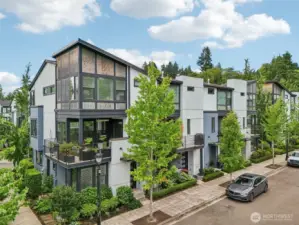 This unit was chosen for the best daylight exposure