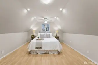 Large Primary bedroom