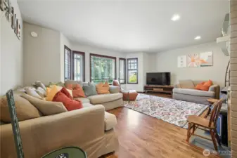 Living Room with Bay window and fireplace