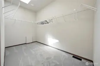 Walk-in Closet w/Skylight
