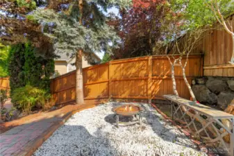 Fire pit