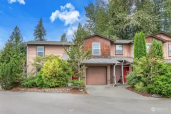 Pilchuck Village - Corner Unit with Single Car Garage