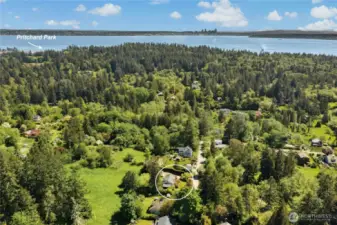 Wonderful location not far from Pritchard Park!