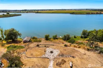 From the backyard, your lake view and access is amazing! There's a switchback you can access from the right side of the back yard.