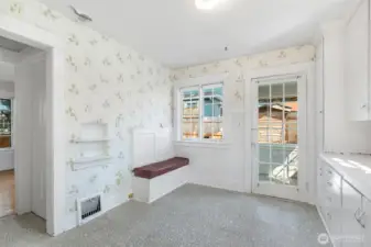 ...including a built-in bench for a breakfast nook...