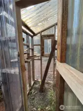 Small green house to start your vegetable or flowers