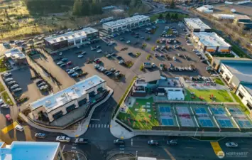 Lots of food in Hogum Bay Center!