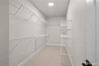 Primary walk-in-closet