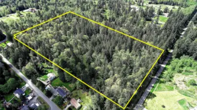 Aerial View approximate property lines