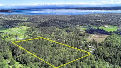 Aerial View approximate property lines