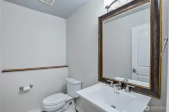 Lower Powder room