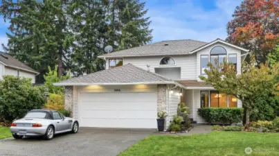 Absolutely stunning 4 bedroom 3 bathroom home with fully fenced yard just minutes from the new Chick-Fil-A, Sprouts, Arena Sports, Mill Creek shopping and restaurants.