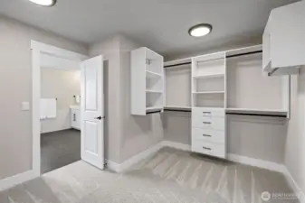 Photos are of a home in a different community and are for illustration purposes only to reflect typical finishes.  May depict seller enhancements.  Colors and options may vary.