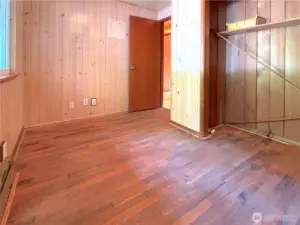 Bedroom 3 - check out the hardwoods!