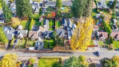 Aerial of Home and surrounding neighbors