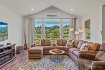 Beautiful windows showcase the views!