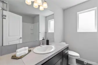 Upstaris hallway bath