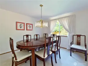 Formal dining room