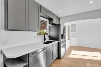 Lot's of natural light in kitchen