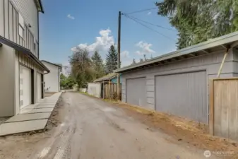 Garage looking towards 25th Ave.