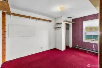 Bedroom 2/Office