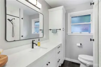 bathroom upstairs