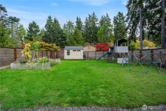 garden, playset and shed stay