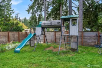 playset stays