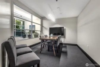 Host your next conference or meeting in style. The Vine offers a dedicated workspace exclusively for condo homeowners.