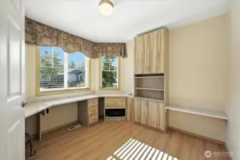 Office/Den
