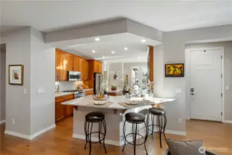 Great eat at bar, great for entertaining