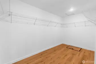 Huge walk-in closet for primary suite