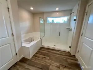 Primary 5pc bath with large walk-in tile shower