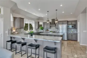 Kitchen with 1 bar view.
