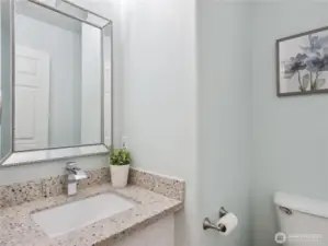 Simple and fresh bathroom space
